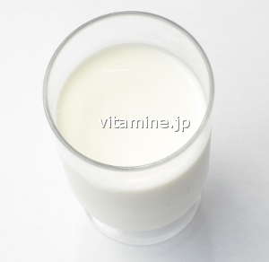 牛乳はカルシウムの多い食品